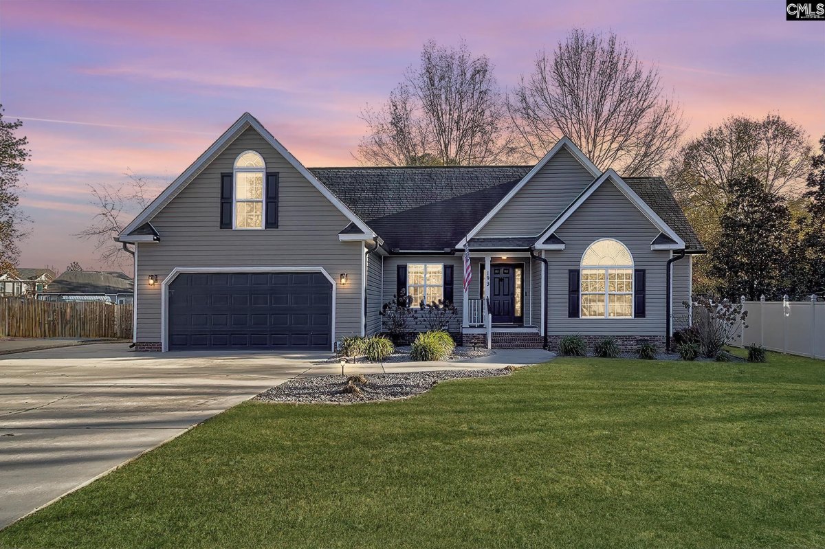 193 Southern Oak Drive