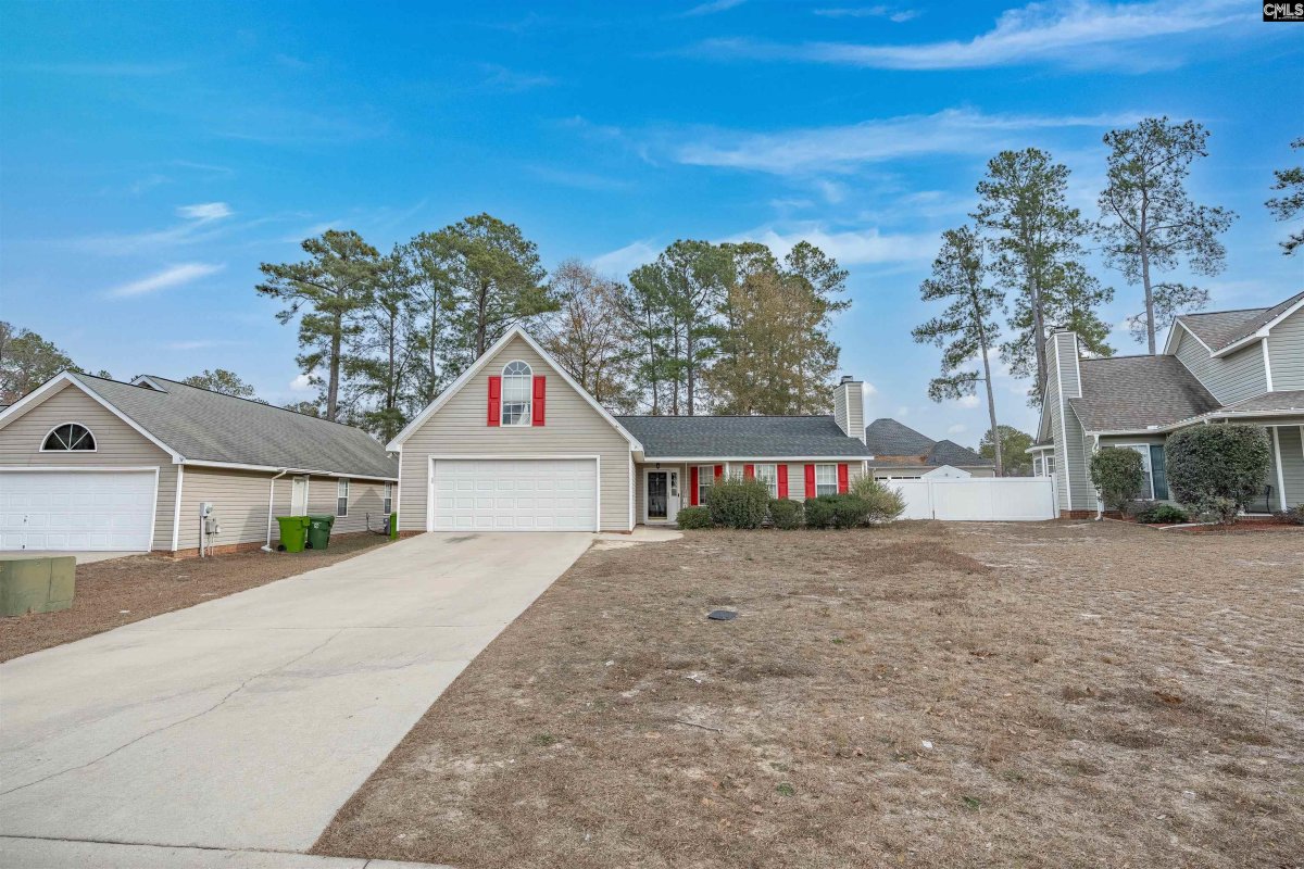25 Oak Lake Court