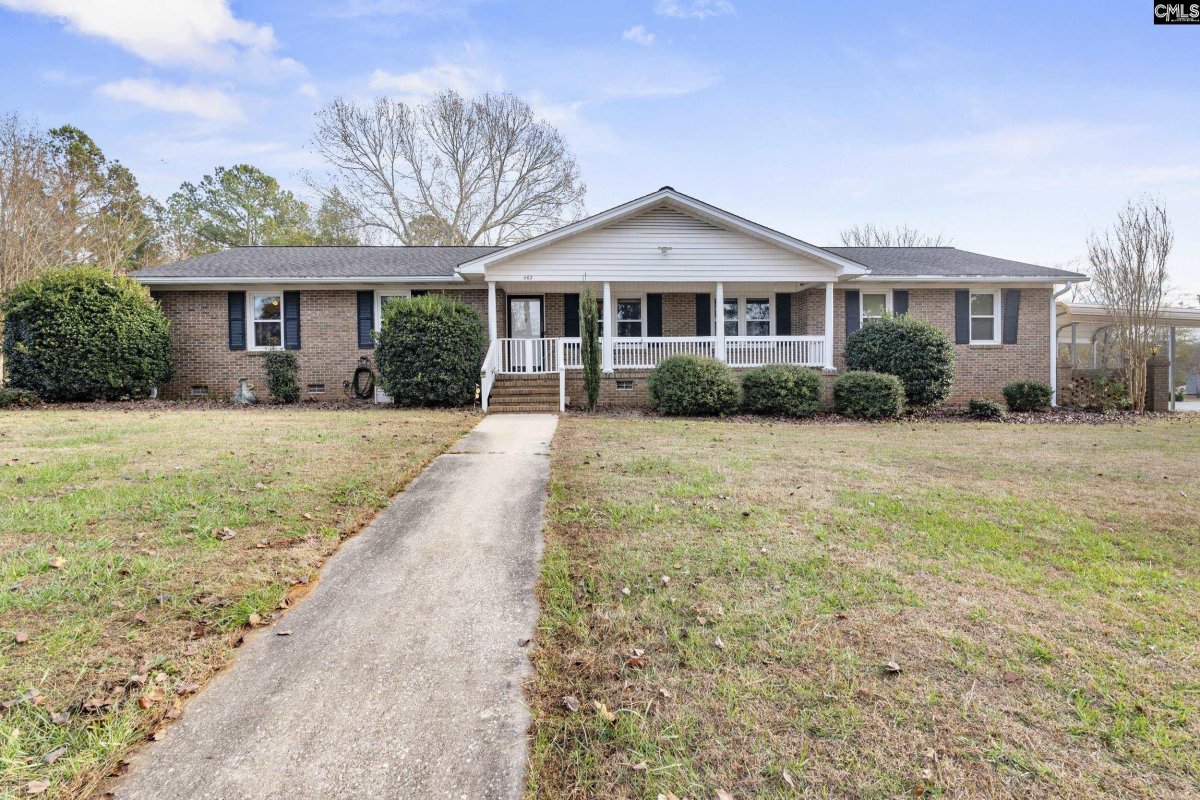 1162 Crosshill Lane