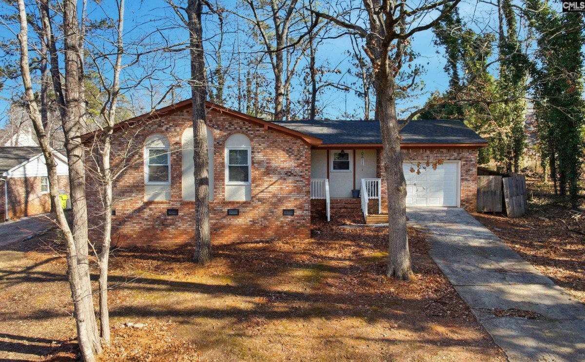 204 Ashwood Drive
