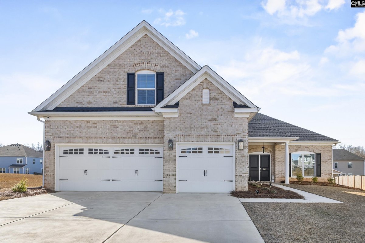 707 Lundie Lane