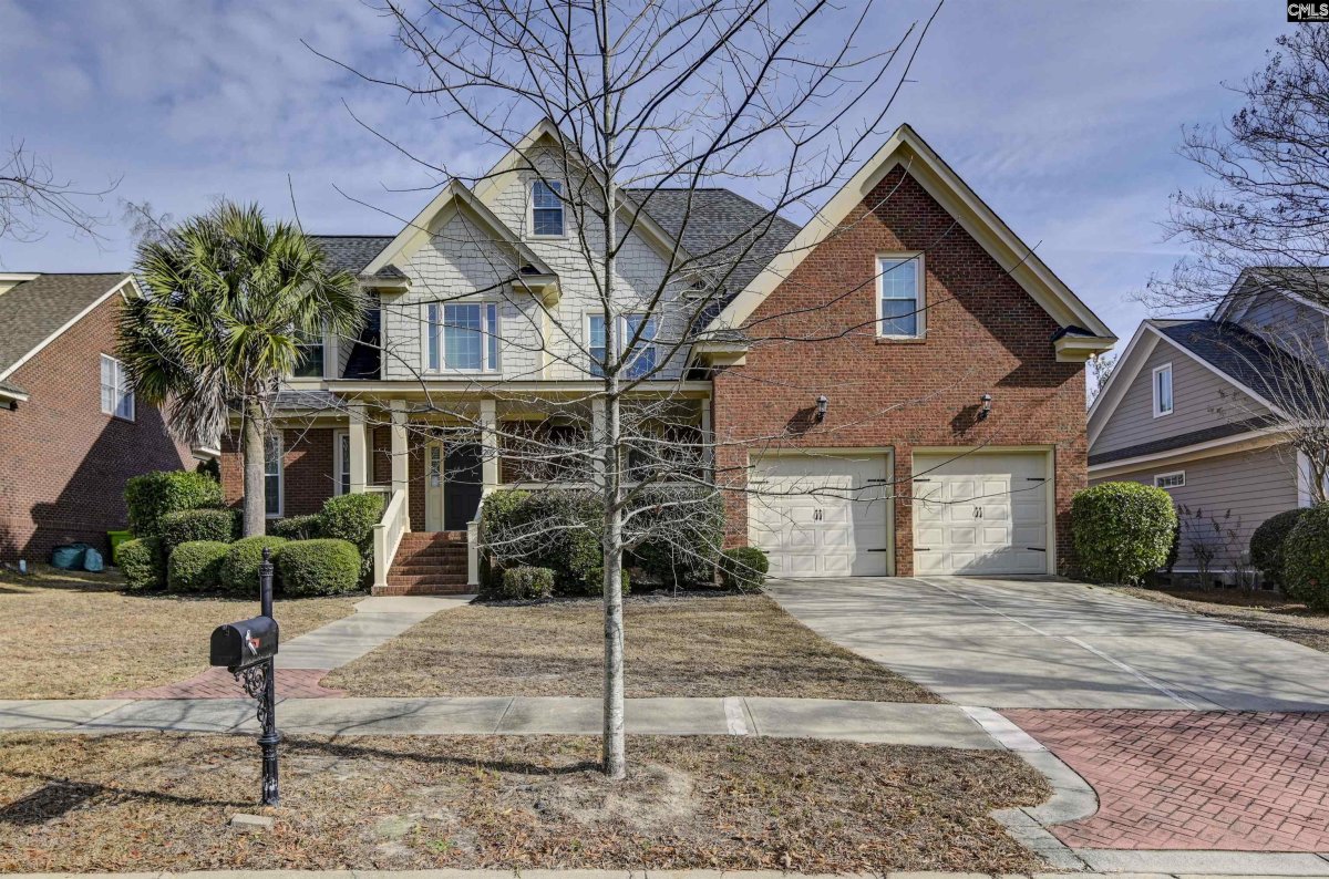 205 Parish Walk