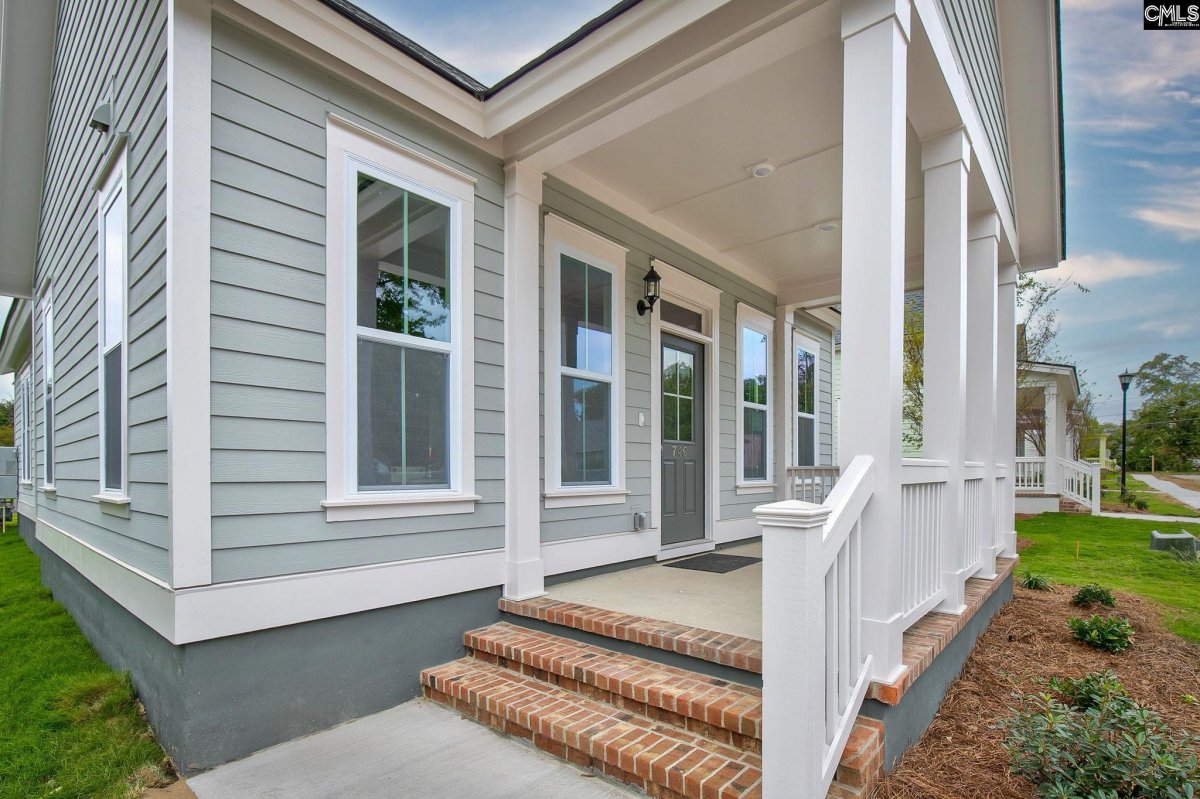746 Poplar Street
