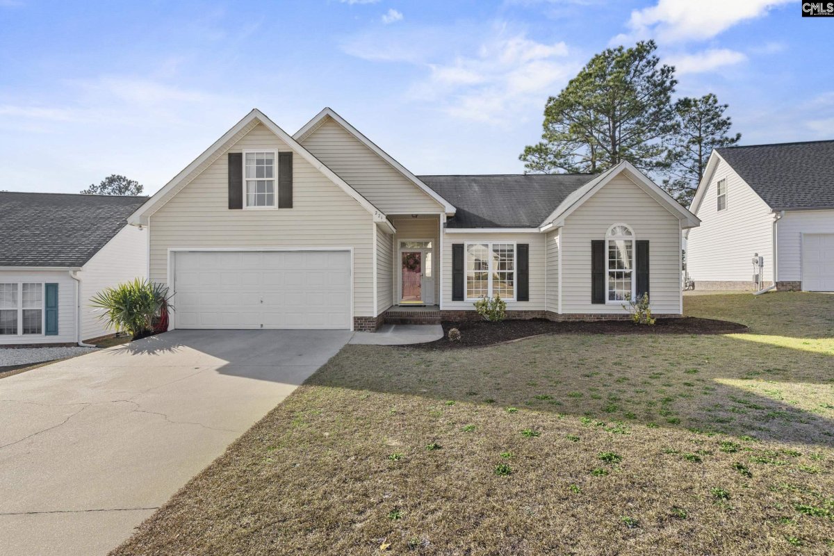 221 Double Eagle Circle