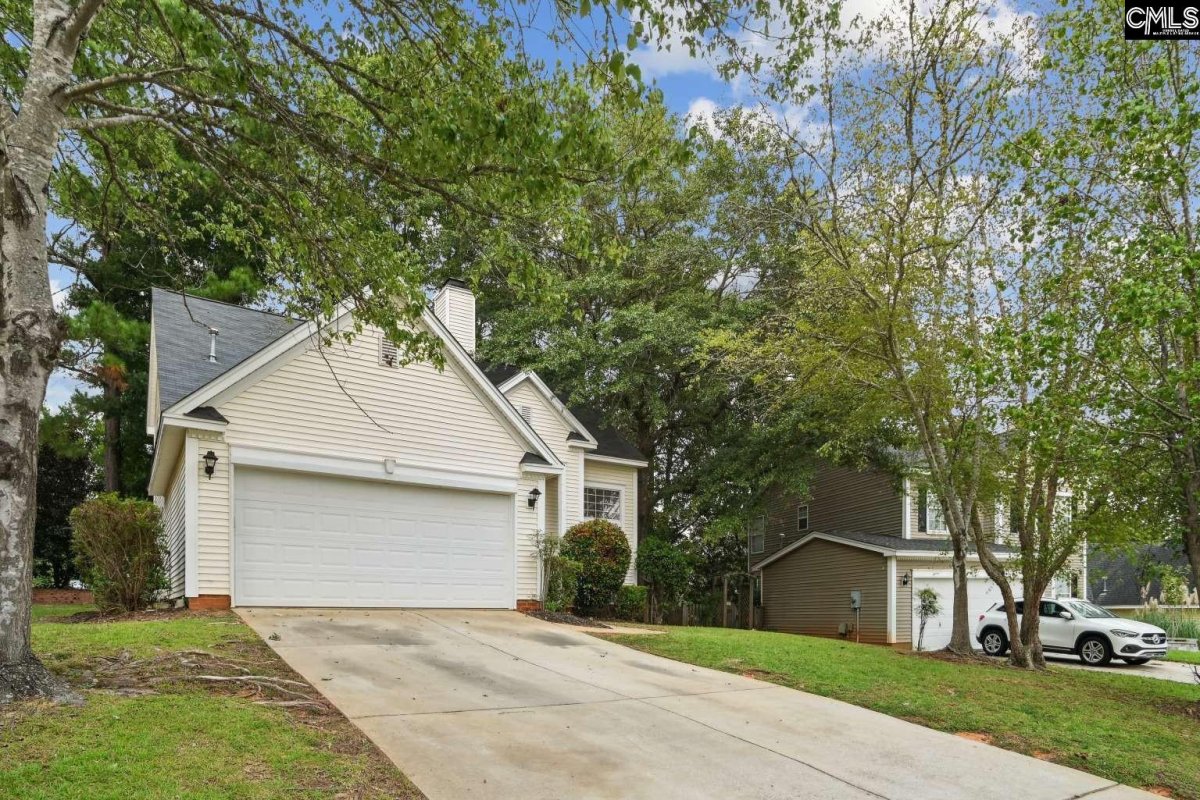 73 Upper Loop Way