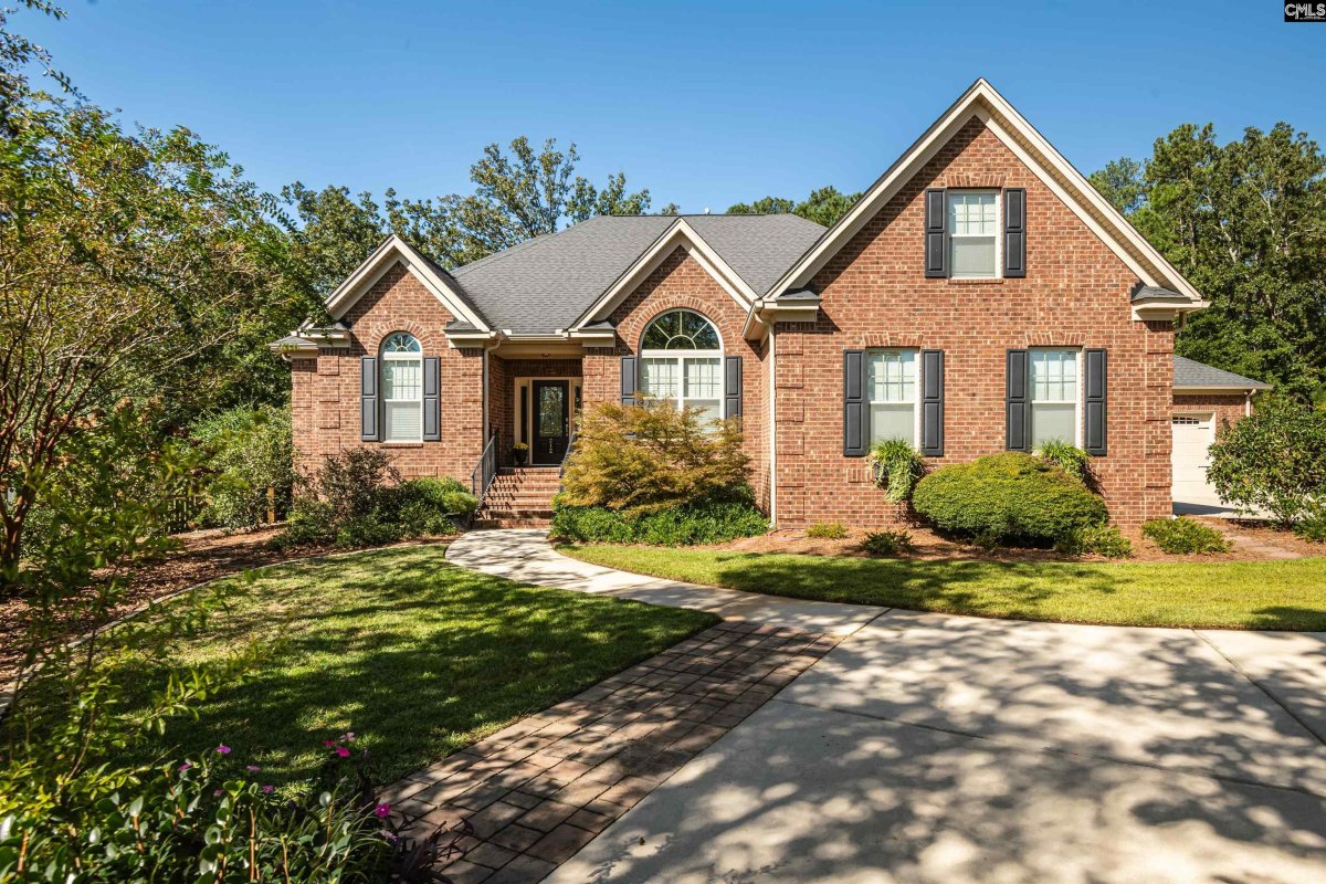 212 Renard Roux Court