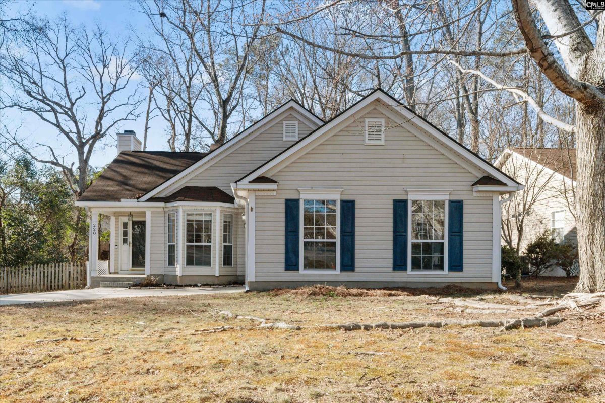 228 Farmhouse Loop