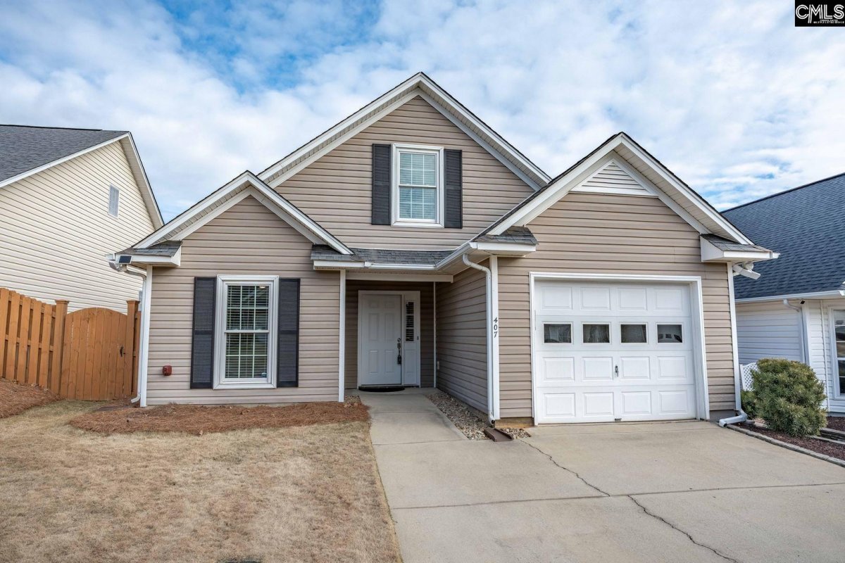 407 Ivy Green Lane