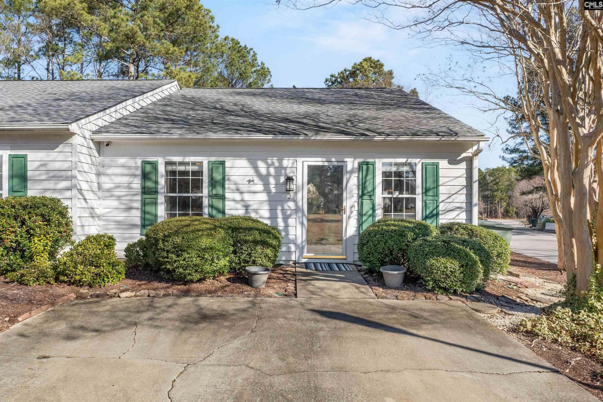 2 Guilford Green Court