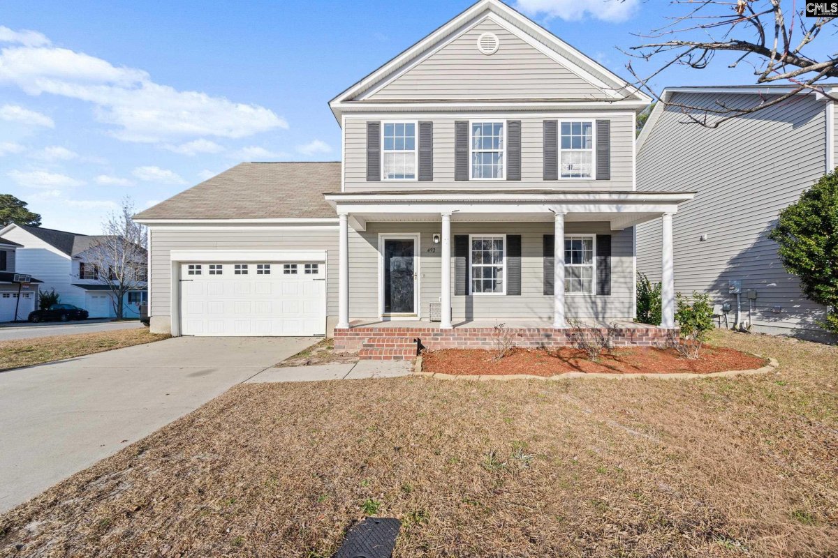 492 Denman Loop