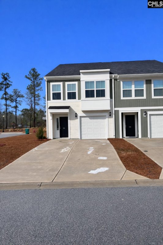 505 Kingfisher Court