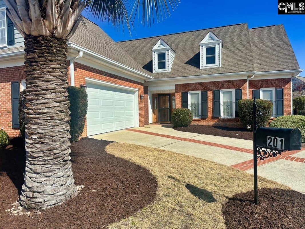 201 White Birch Circle