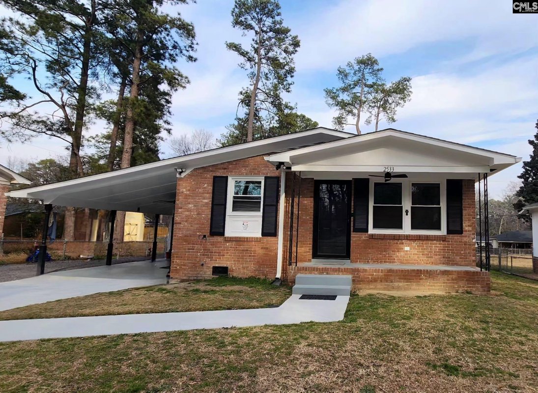 2533 Tiffany Trail