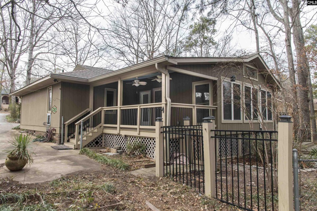 1304 Country Squire Drive