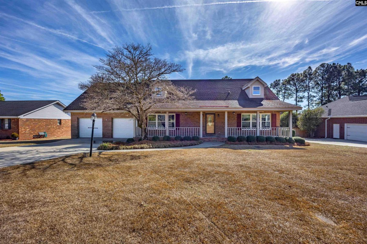 215 Tamwood Circle