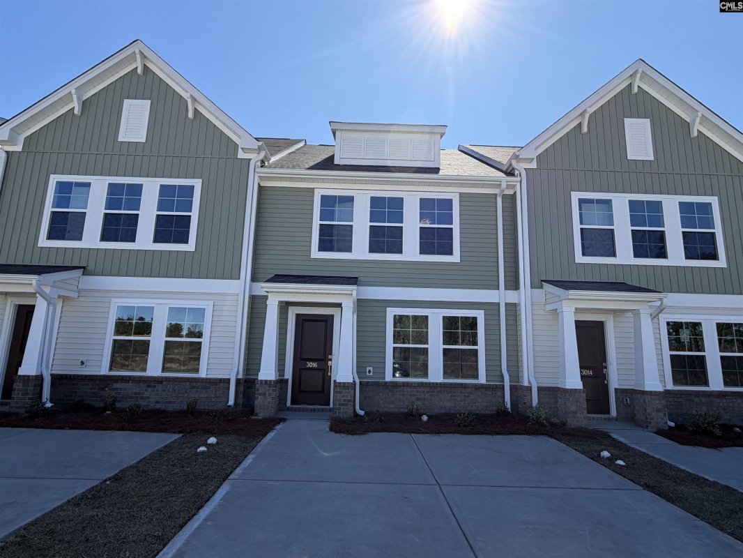 3016 Harborview Drive
