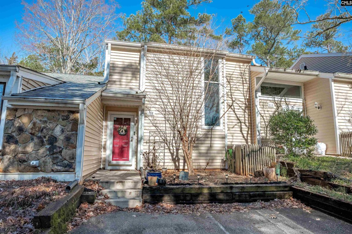 213 Mariners Row
