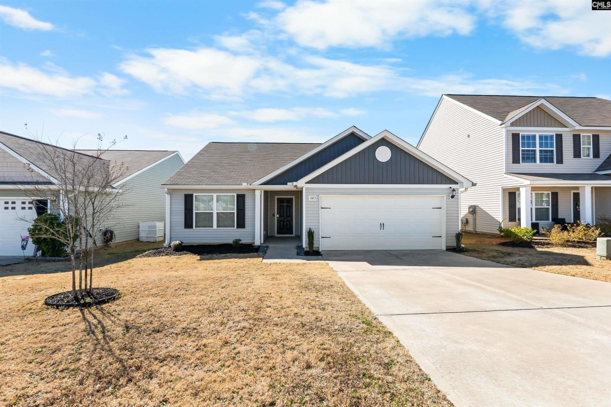 1323 Clemons Lane
