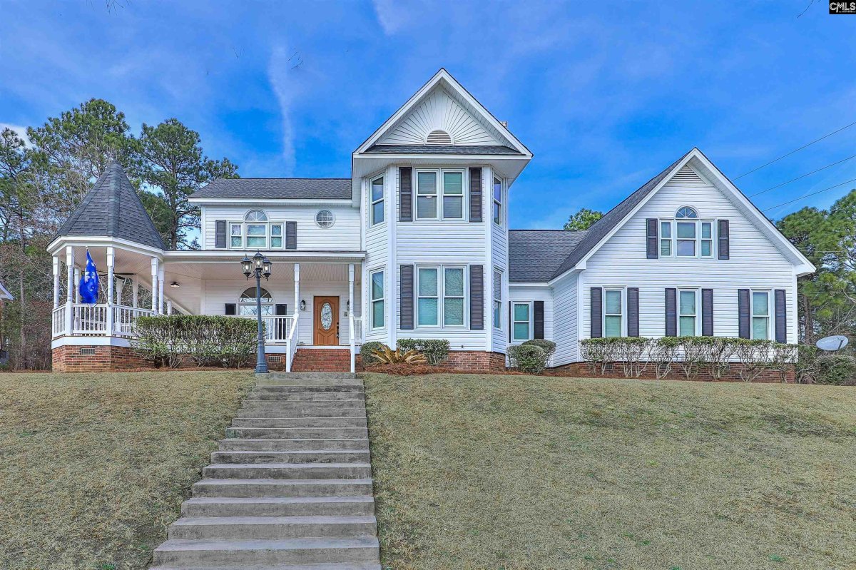 604 Moss Creek Drive