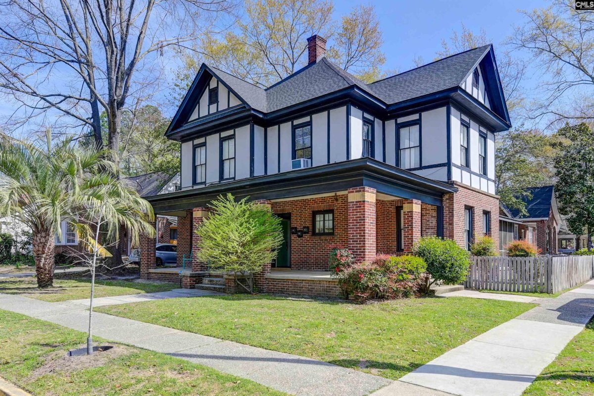 1200 Gladden Street