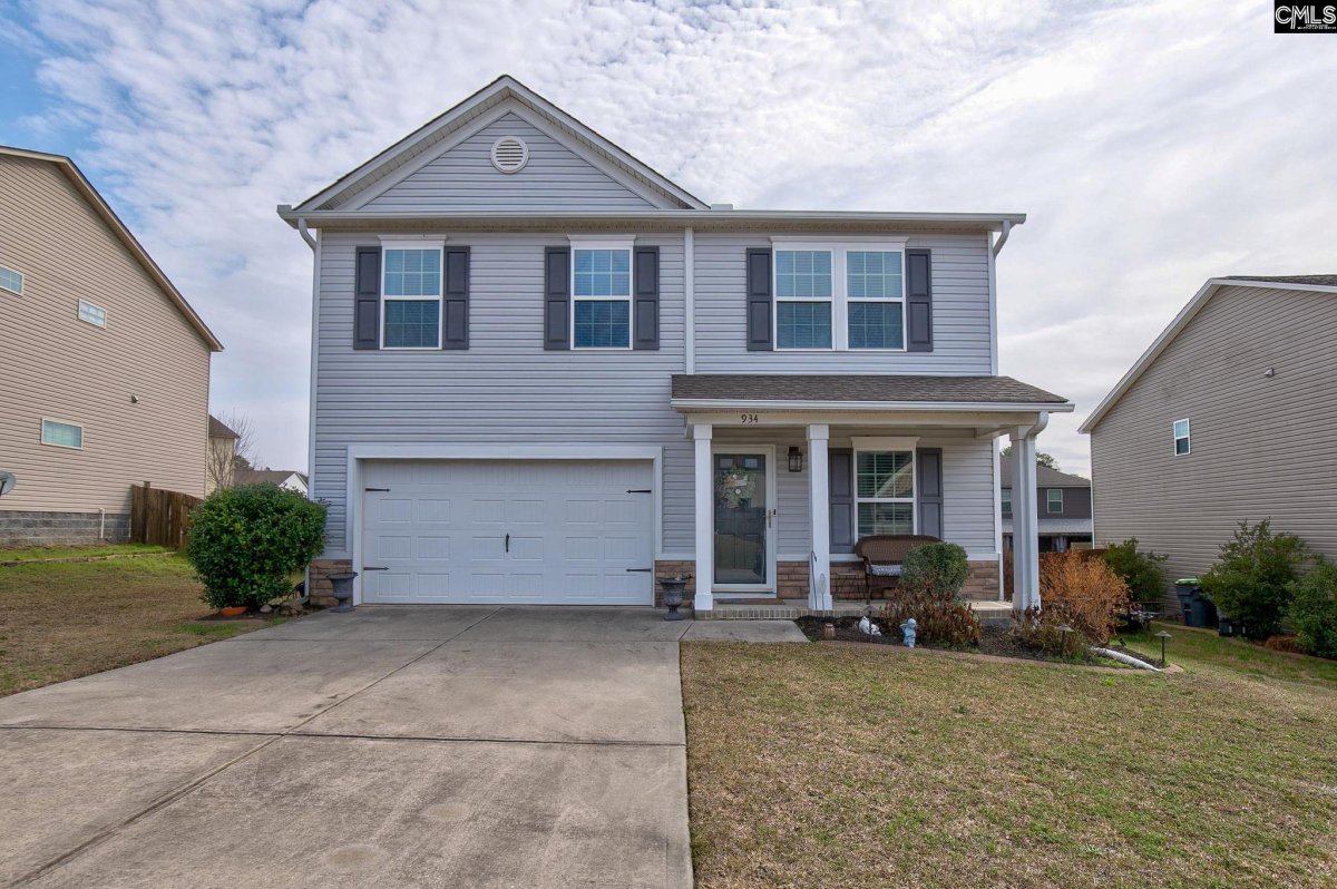 934 Dovefield Lane