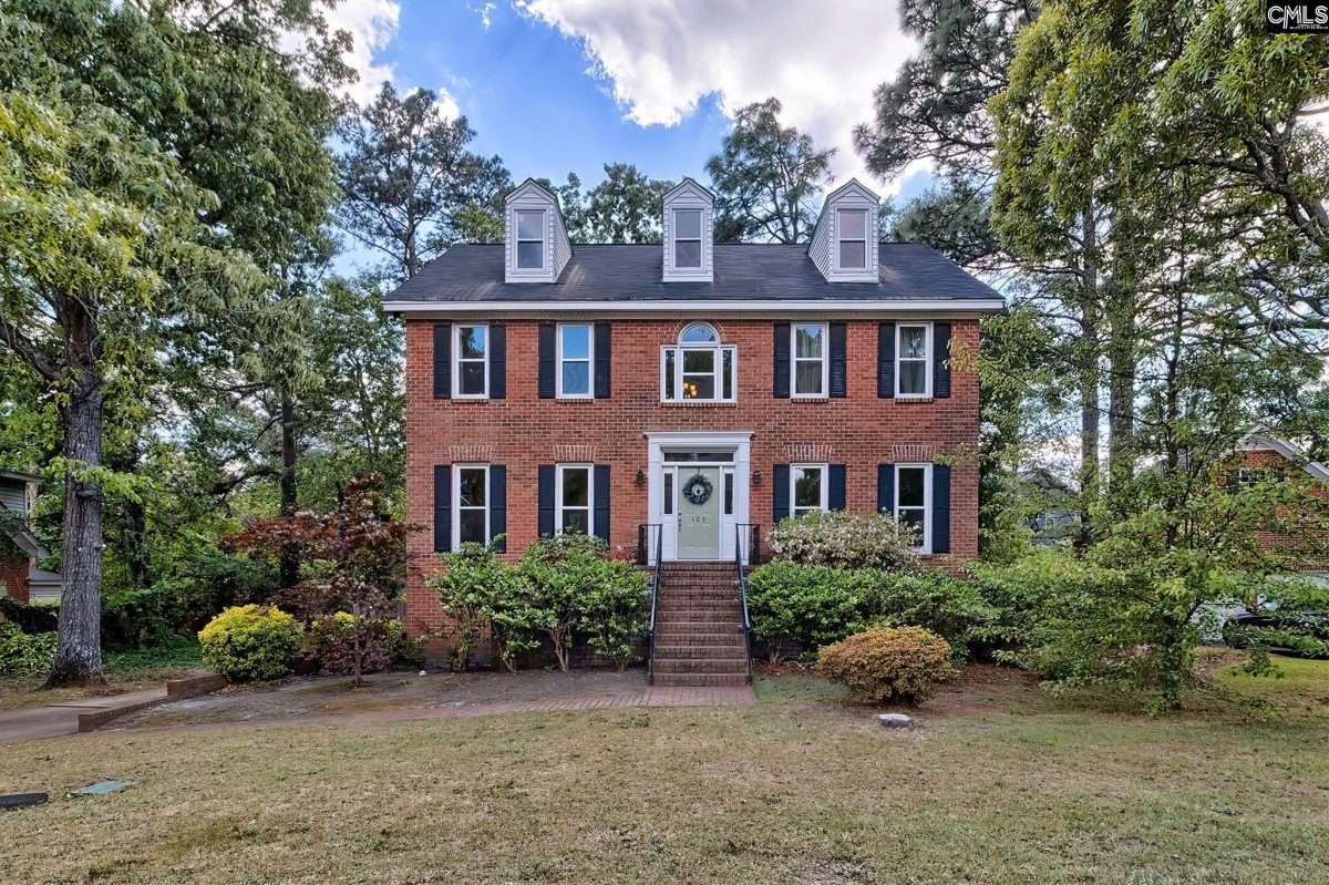 109 Southlake Court