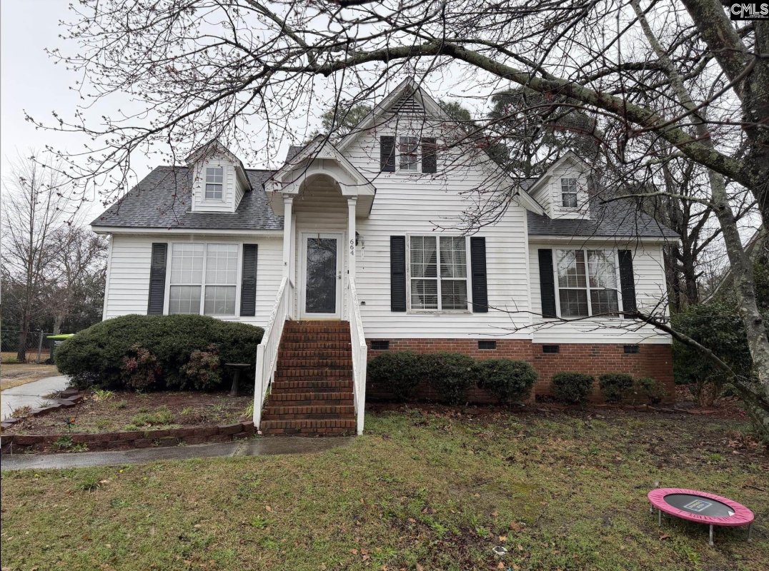 664 Westwood Drive