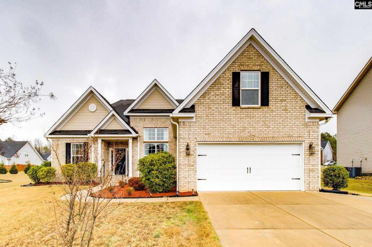 571 Maple Valley Loop