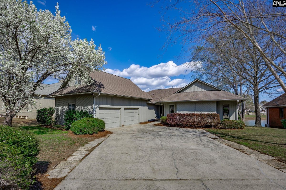 1045 Jones Road
