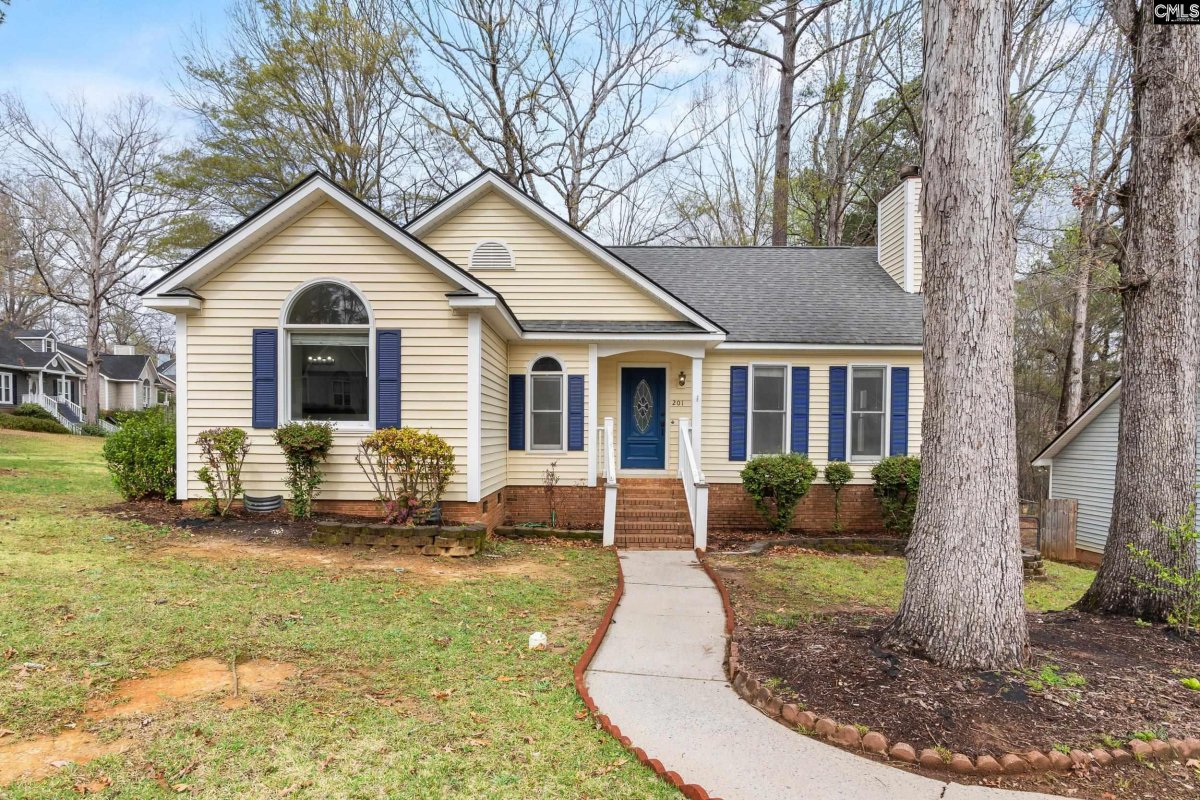 201 Saddlebrooke Road