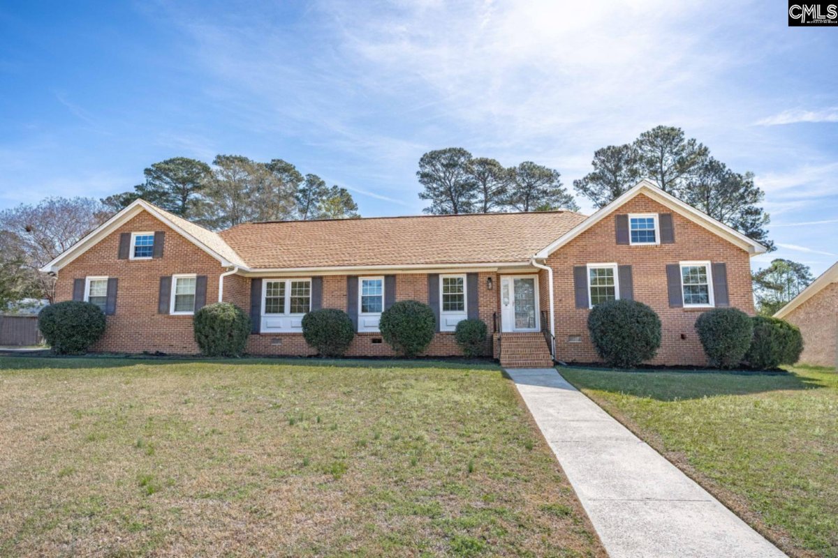 312 Smiths Market Road