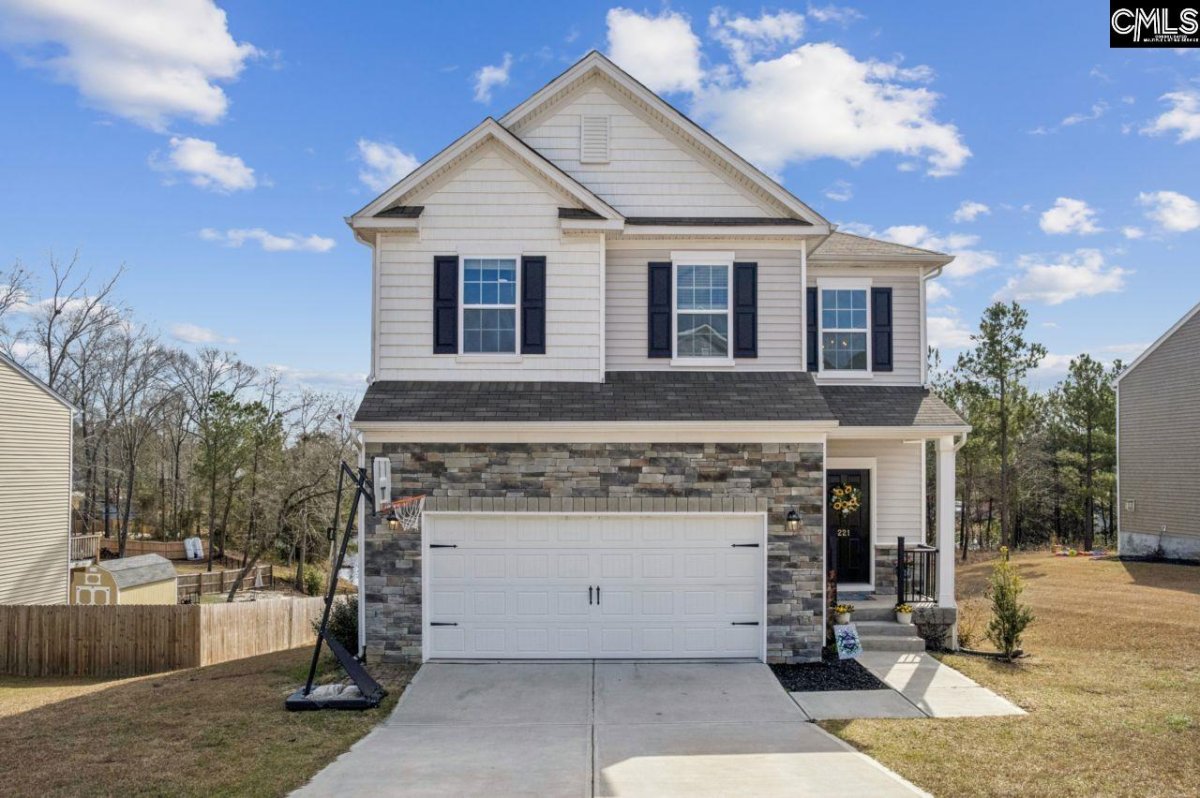 221 Shadowbrook Way