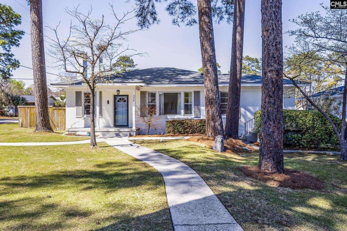 998 Karlaney Avenue