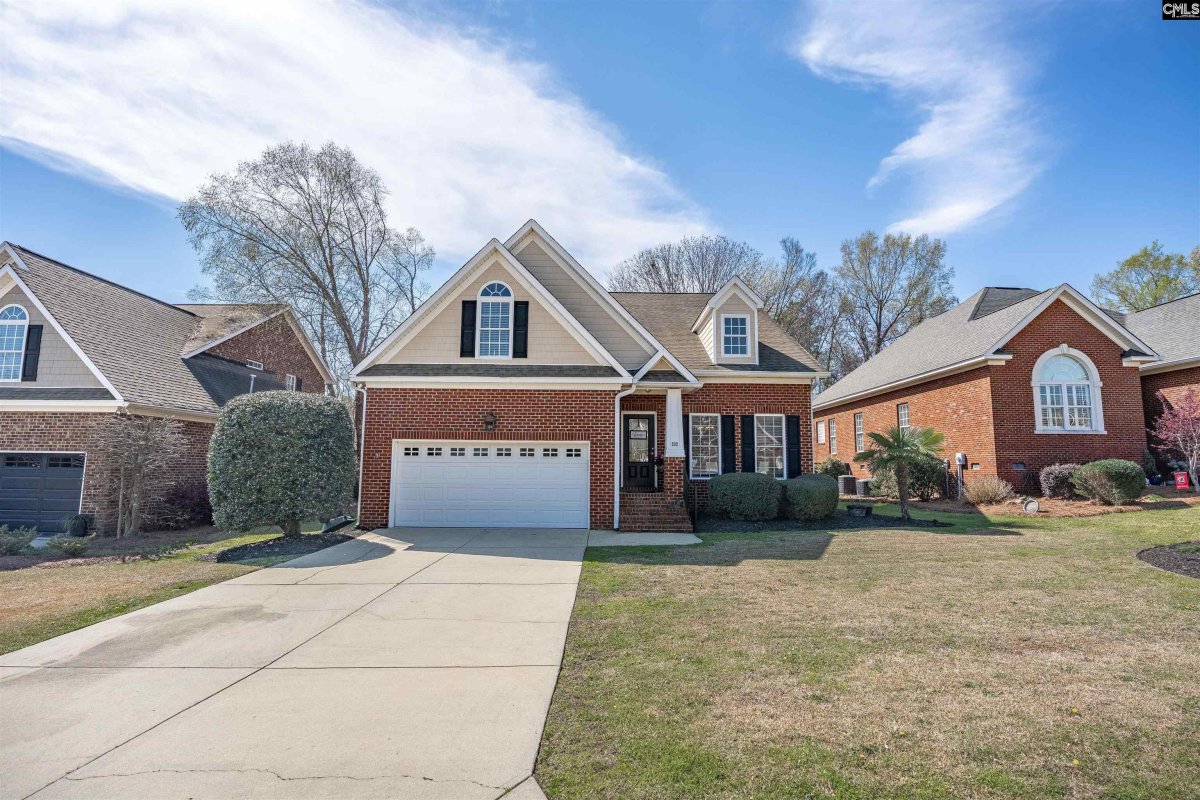 202 Lake Hilton Drive