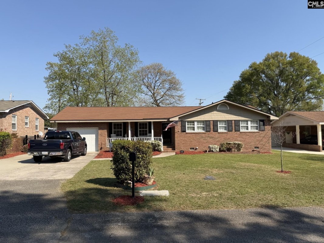 1925 Rosemary Drive