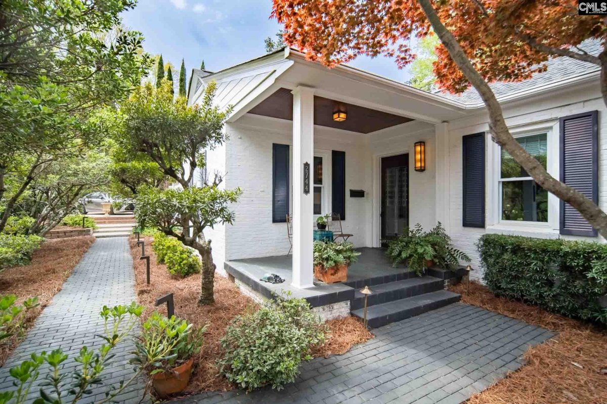 2744 Trenholm Road
