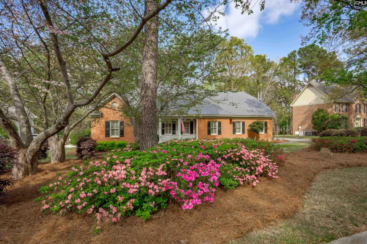 221 Bostwick Ridge