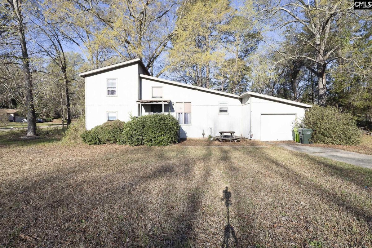212 Brickling Road