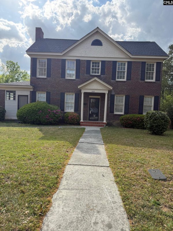 1505 Maple Street