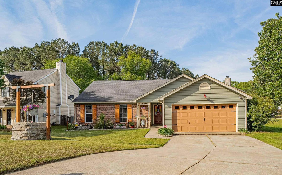 2 Cedar Field Court