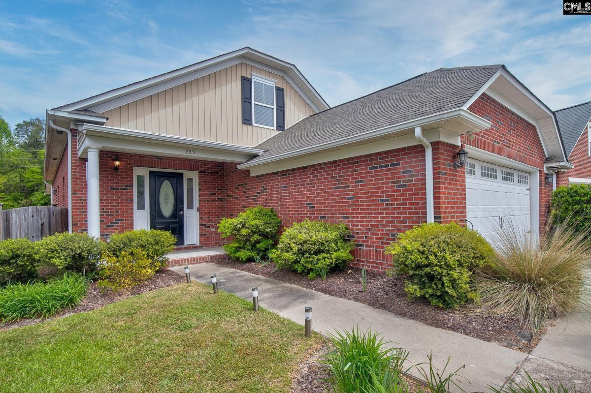 255 Flora Springs Circle