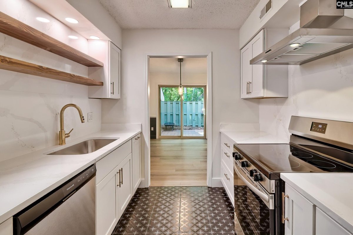 314 Dryden Lane
