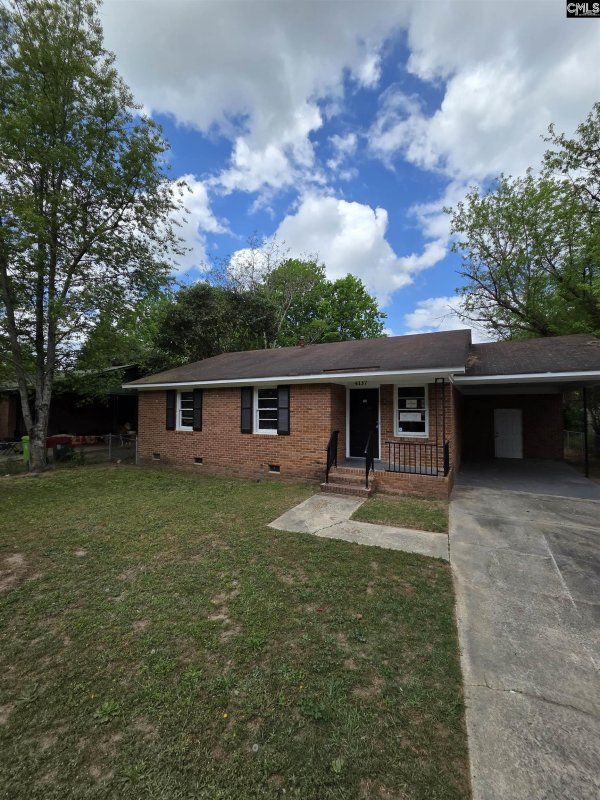 4137 Shorecrest Drive