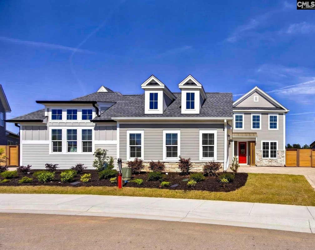 2034 Shallow Bluff Court