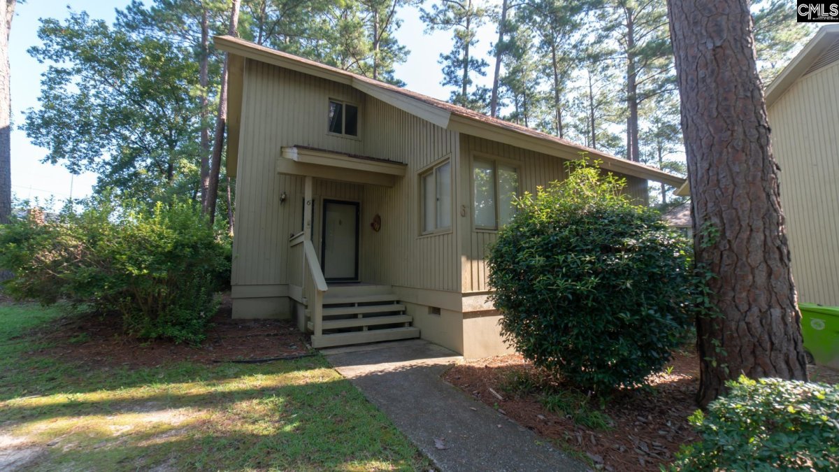 6 Shadow Creek Court