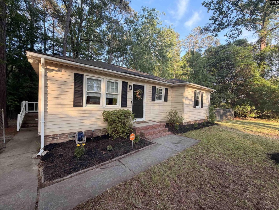13 Dresden Circle