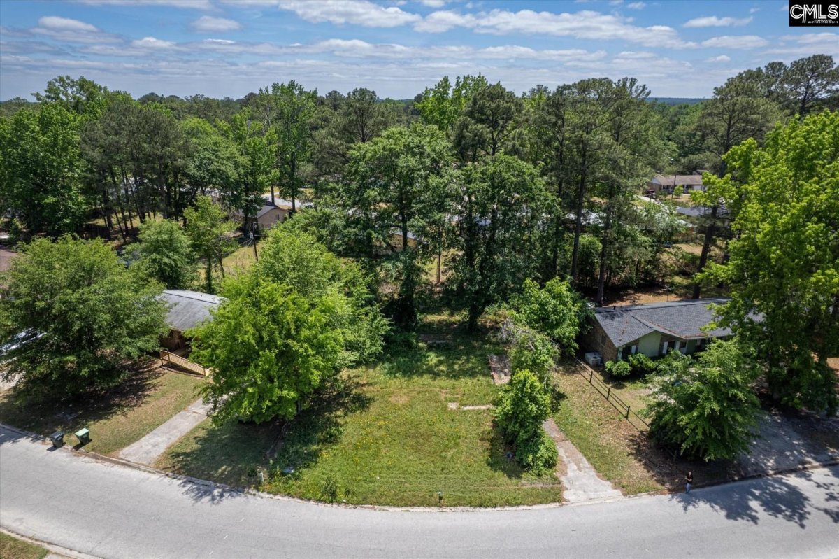 320 Creighton Drive