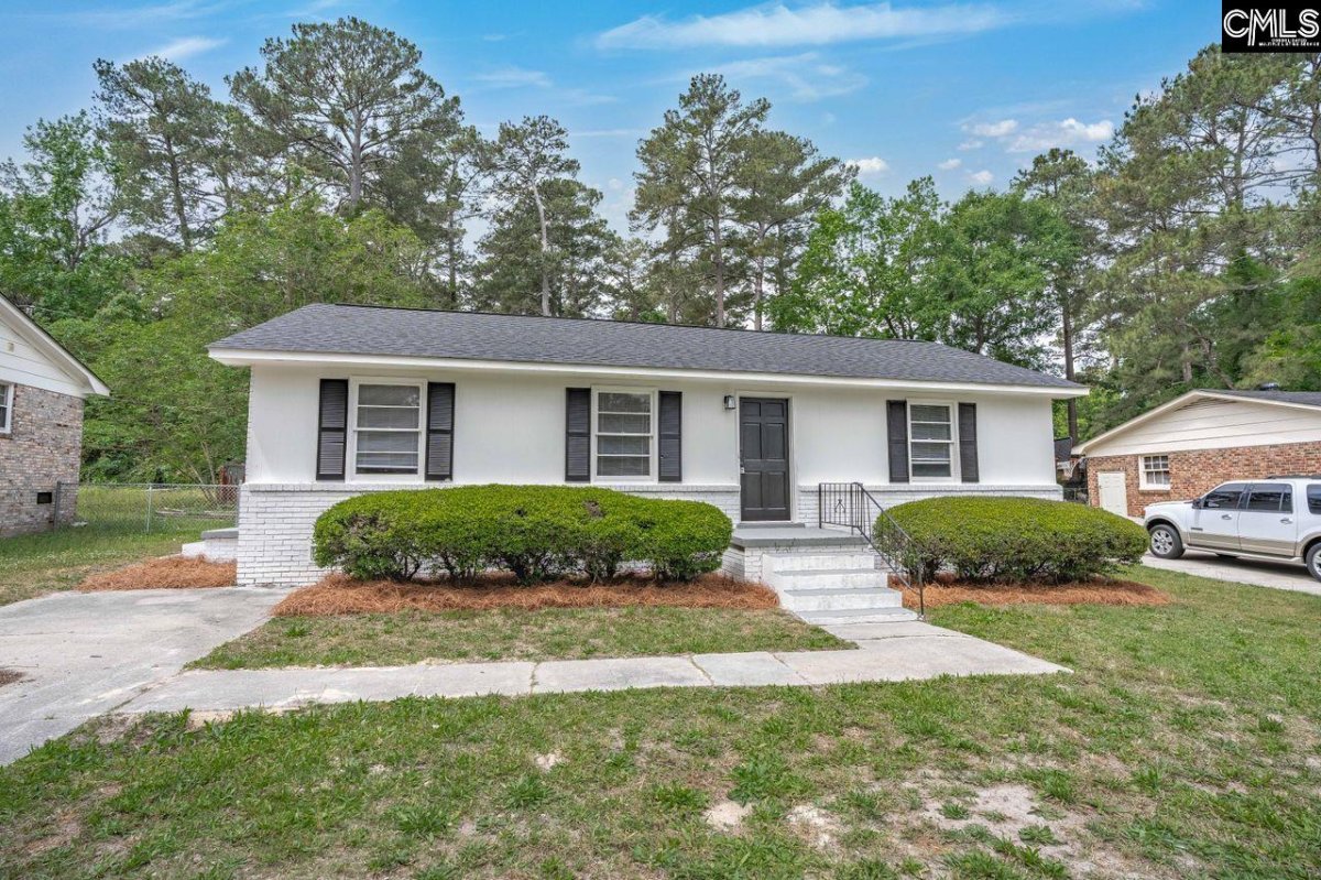 313 Forestwood Drive