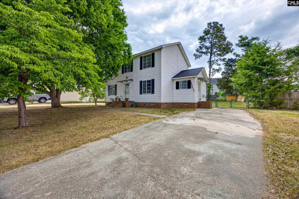 344 Pin Oak Dr