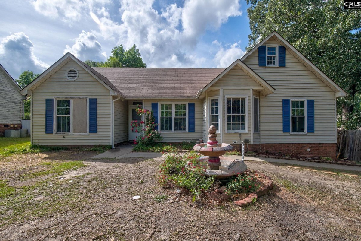 111 Riverwalk Way